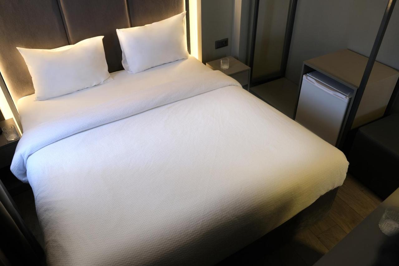 Dilens Bosphorus Hotel Istanbul Room photo